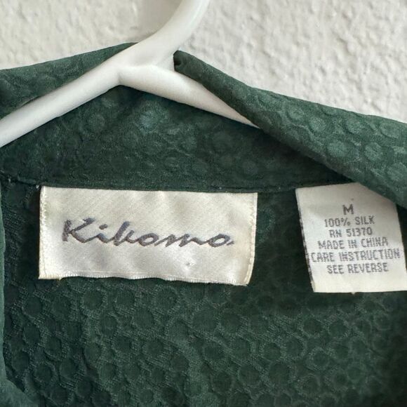 Vintage Kikomo Pebbled Green Silk Button Down M - Picture 4 of 5